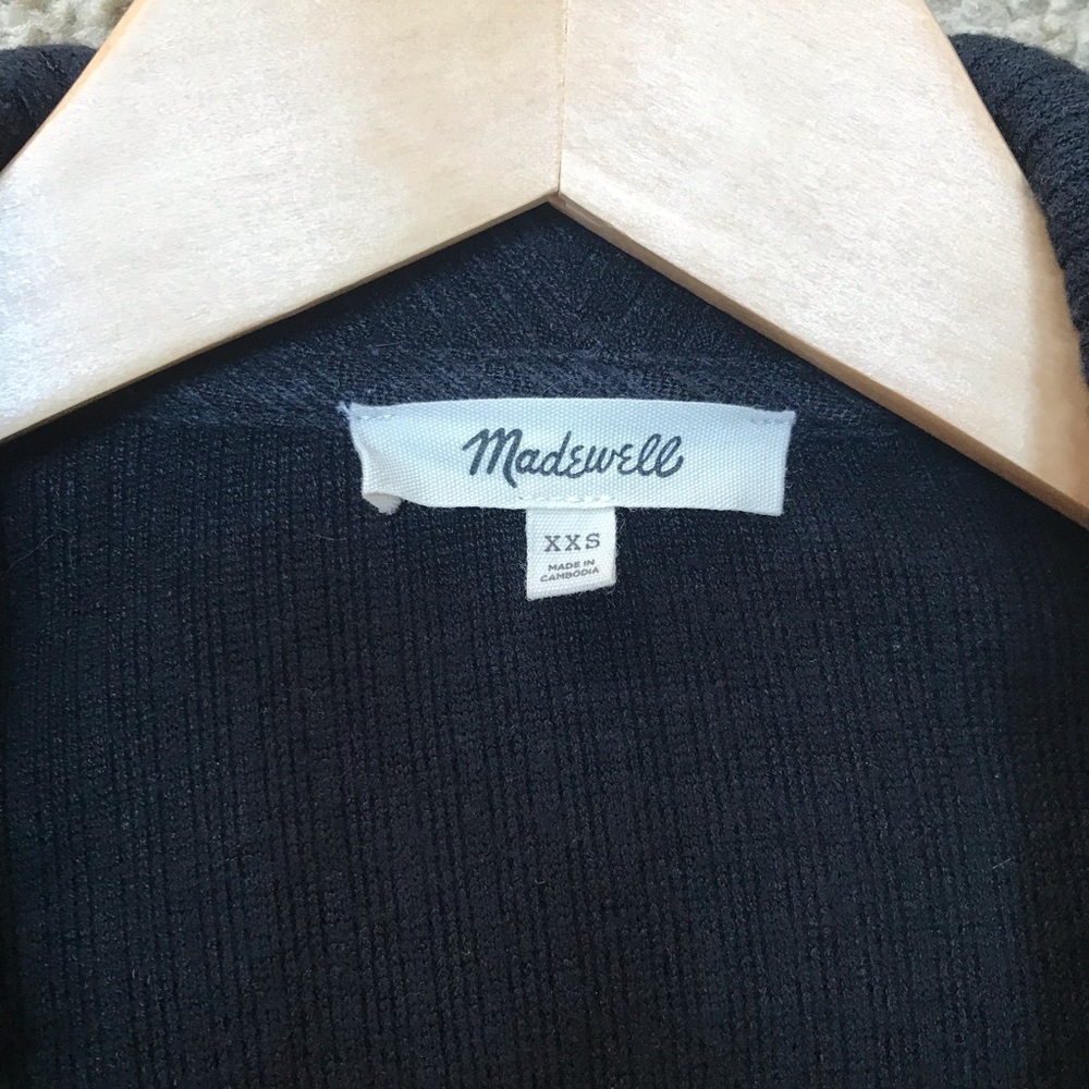 Madewell Relaxed Long-Sleeve Polo Tee in Jet Black - XXS - Picture 4 of 6